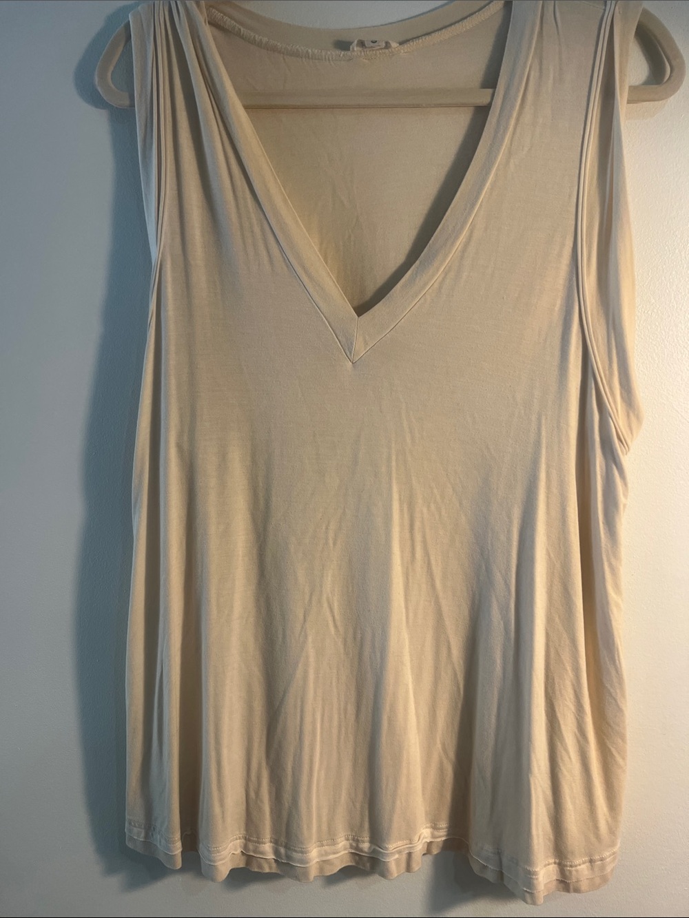 POL Sleeveless V-Neck Tank Top in Light Cream